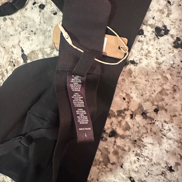 SKIMS Bralette - Picture 3 of 5